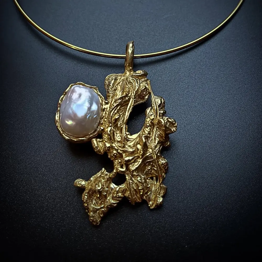 Abstract, Bronzo e perla barocca