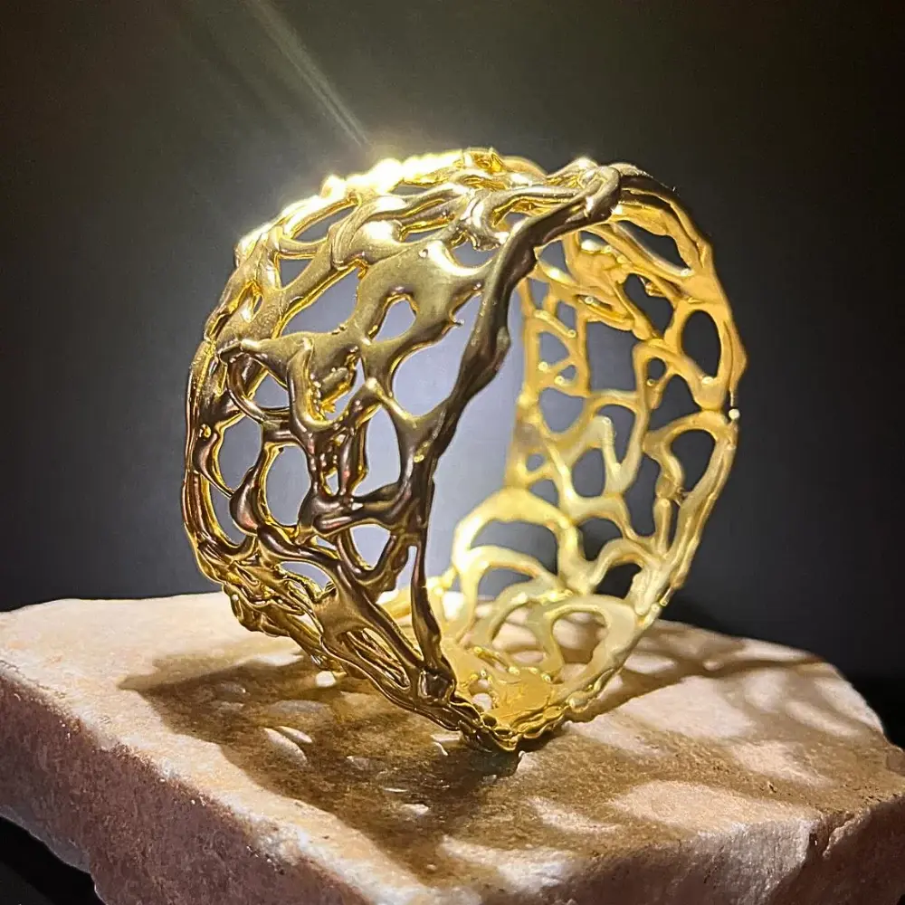 Spiragli di Luce, Bronzo