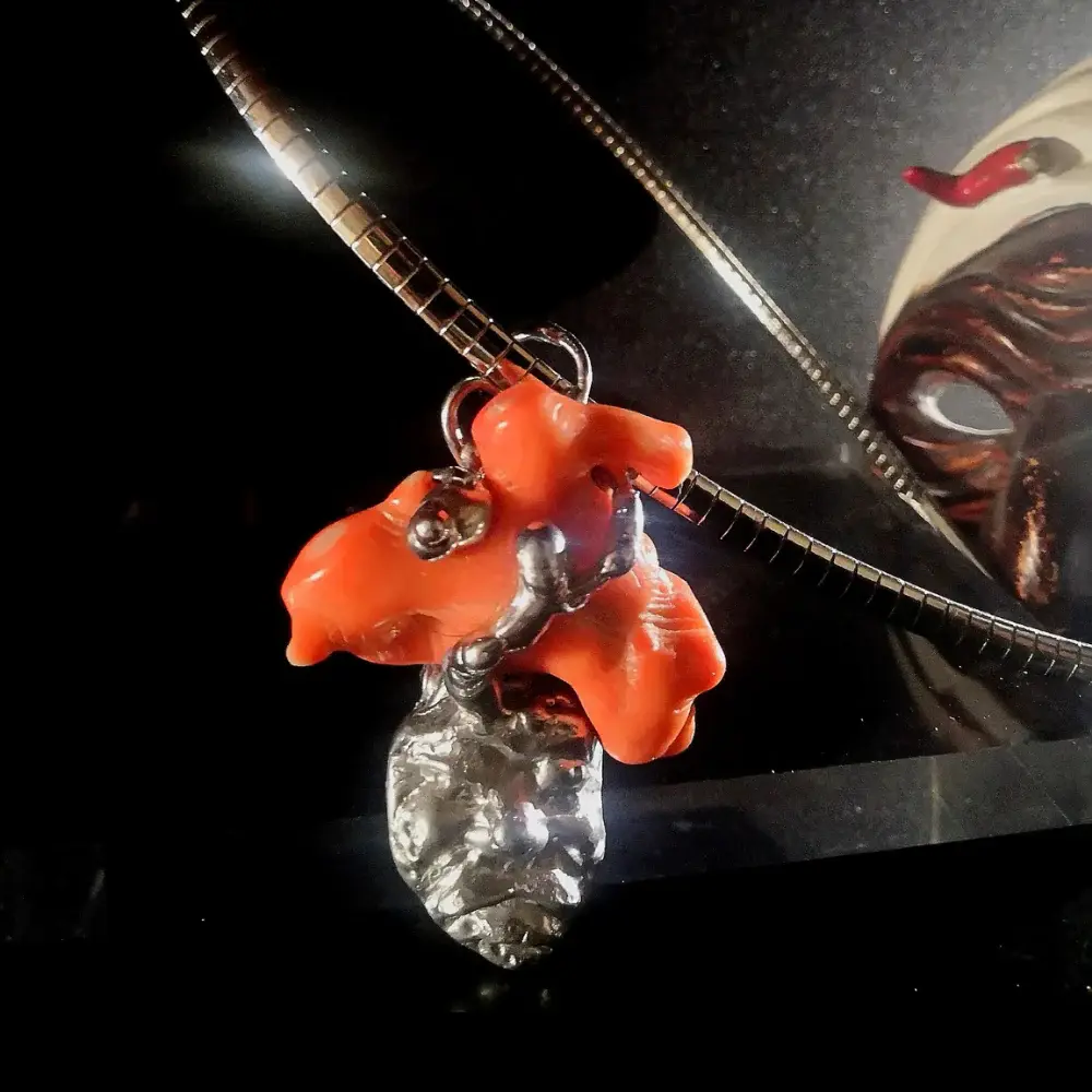 Synergia, Argento