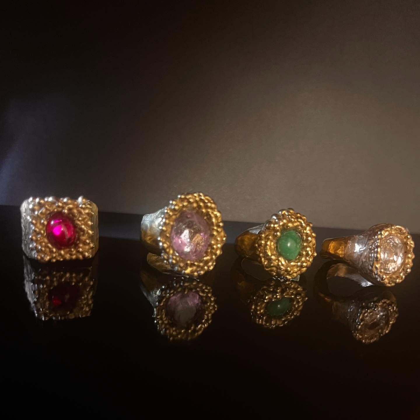 Mini Ring, Bronzo, ametista, rubino, zircone e giada