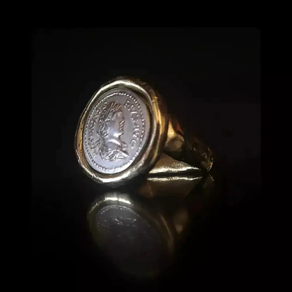Monete antiche, Bronzo giallo, Moneta antica
